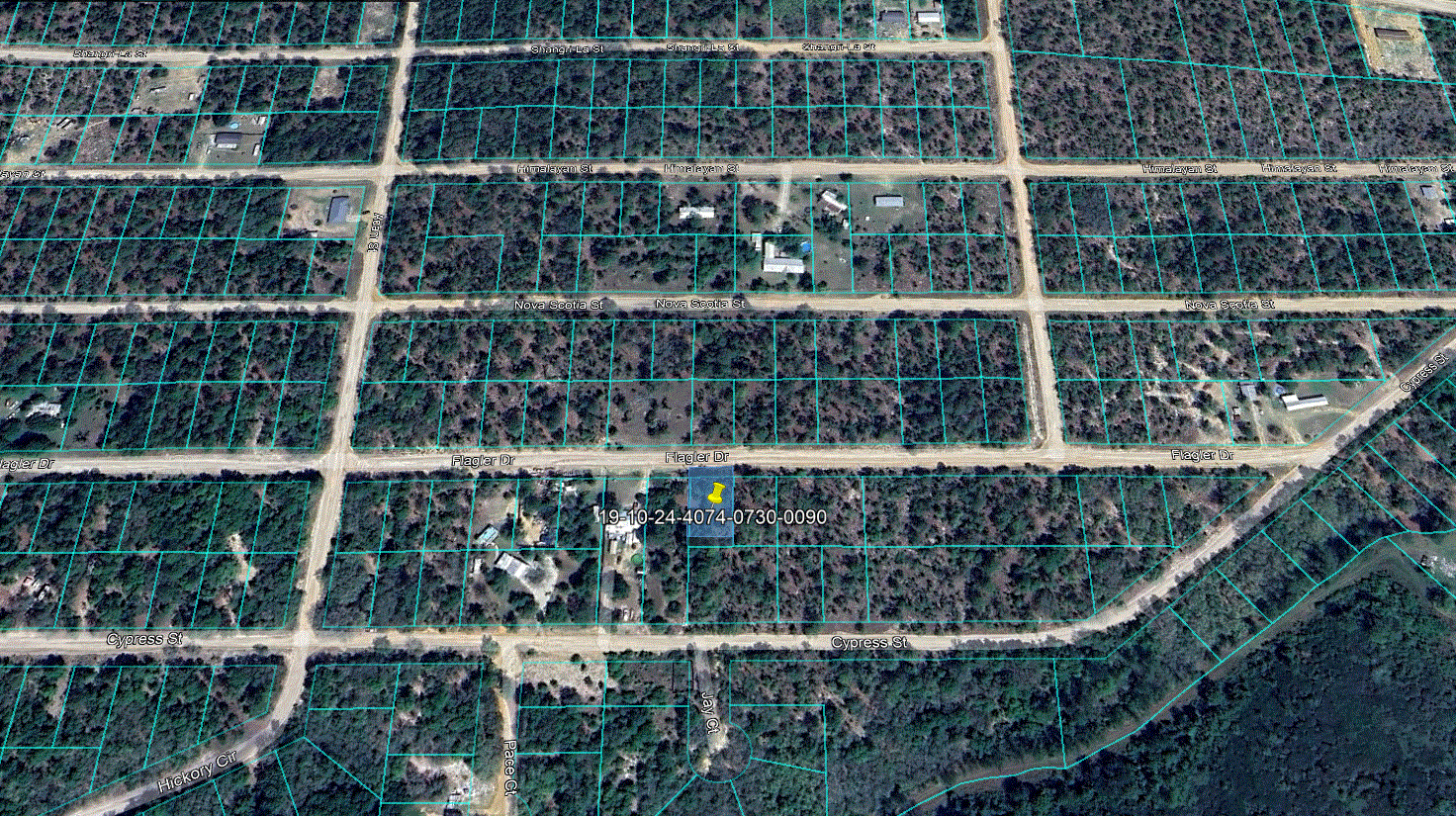 Escape to Nature: Interlachen Residential Lot Ready to Build!